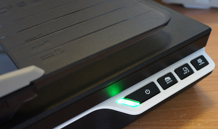 Обзор планшетного сканера Mustek iDocScan D50: Рабочая лошадка