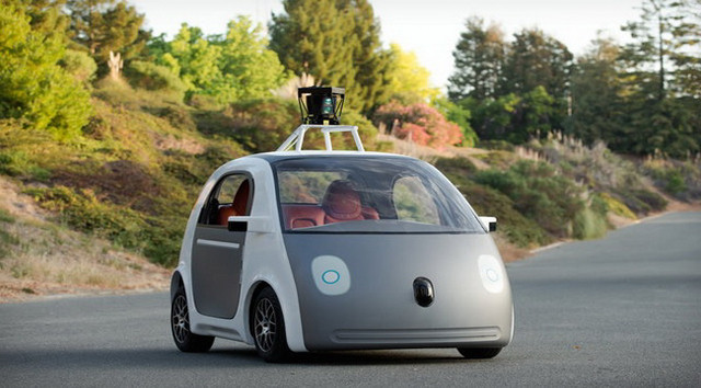 Самоуправляемые автомобили Google за шесть лет попали всего в 11 ДТП