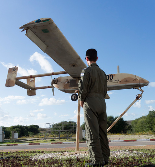 Глаза с поршневым двигателем