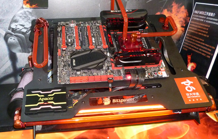 Computex 2015. Новинки Apacer: SSD, флешки, колонки и «облака» картинка Computex 2015. Новинки Apacer: SSD, флешки, колонки и «умный дом»