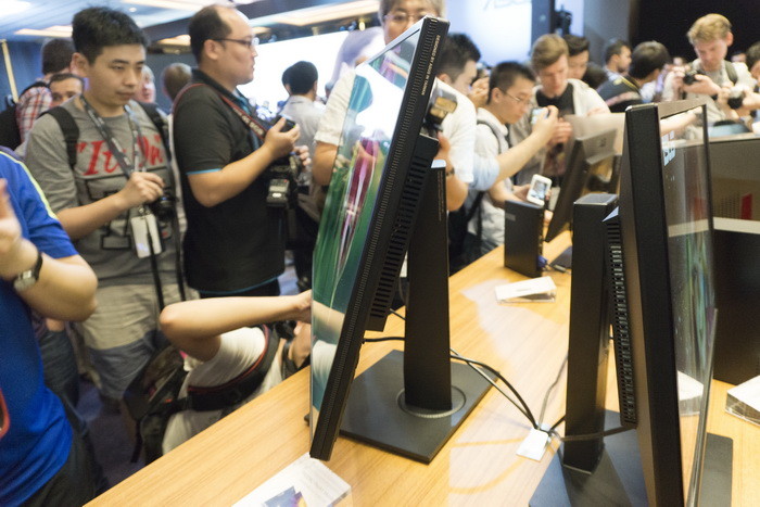 Computex 2015. ASUS: новые смартфоны, планшеты, мониторы, моноблоки и кое-что еще