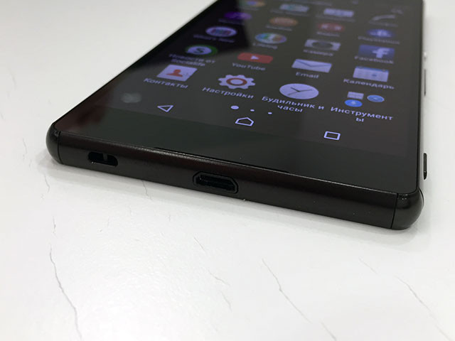Обзор смартфона Sony Xperia Z3+. Лишний флагман