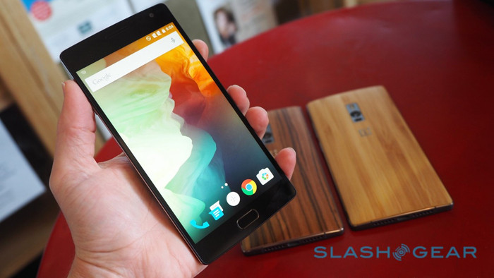 В Китае представлен флагманский смартфона OnePlus 2 ценой от 329 долларов
