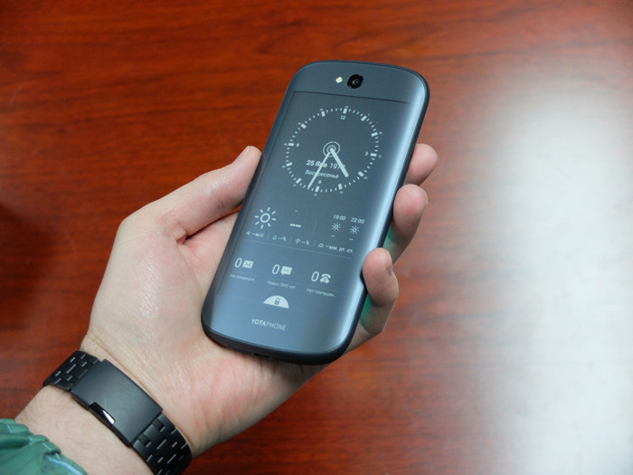 YotaPhone будет производиться на заводах ZTE