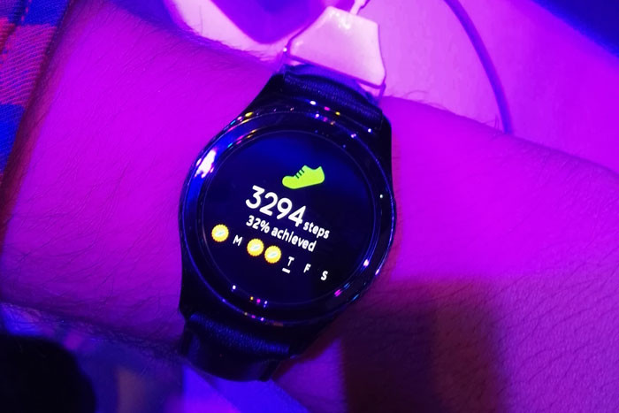 IFA 2015: Gear S2 - новые умные часы Samsung, которые ничего не изменят