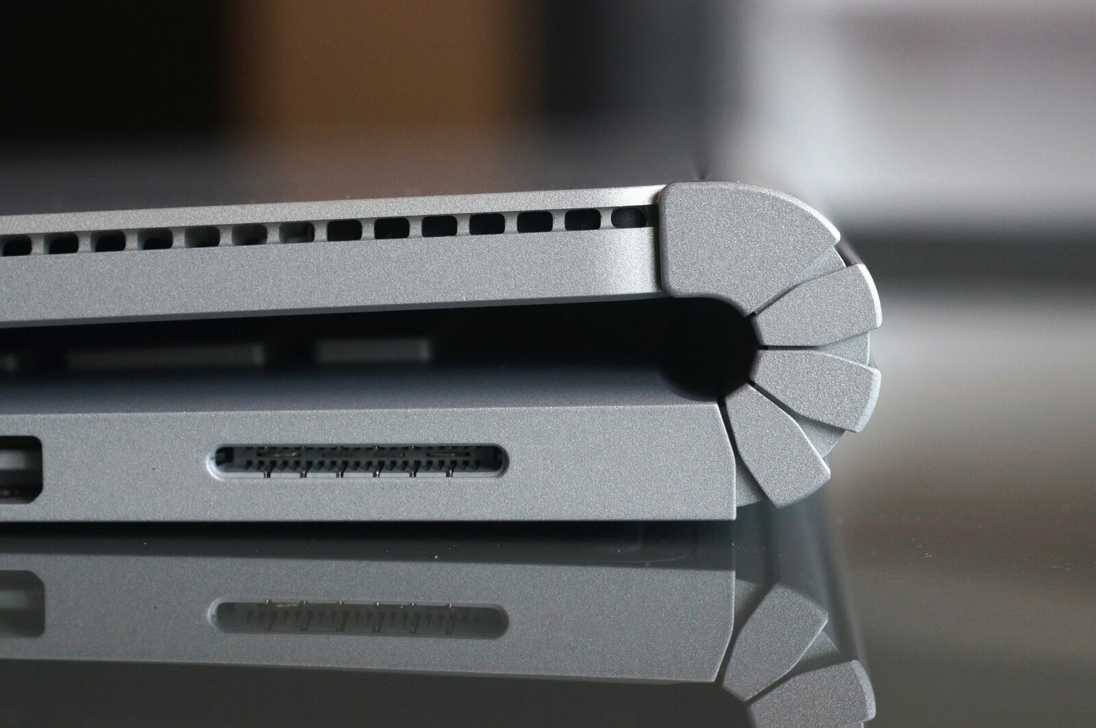 Microsoft заново изобрели ноутбук, и вот как они это сделали