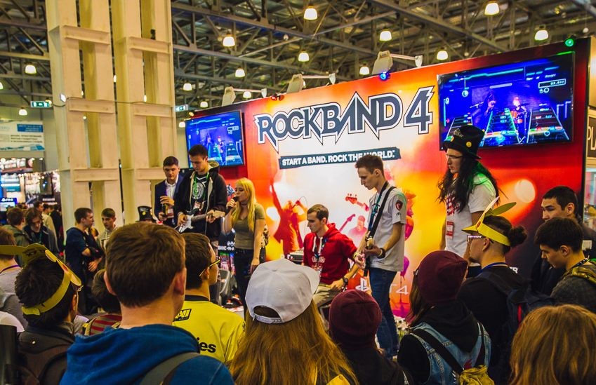 В России начались продажи музыкальной игры Rock Band 4