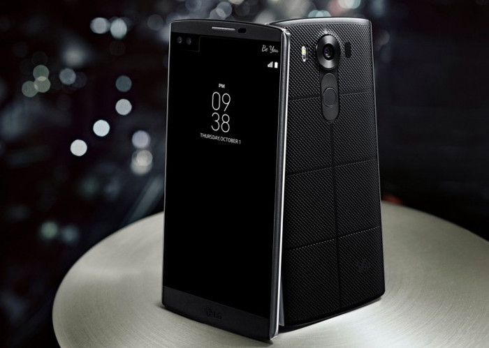 Смартфон LG V10 с двумя экранами оценили в 59 990 рублей