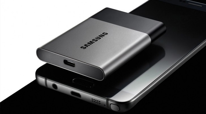 CES 2016. Samsung представляет внешний SSD-накопитель Portable SSD T3 емкостью до 2 Тб