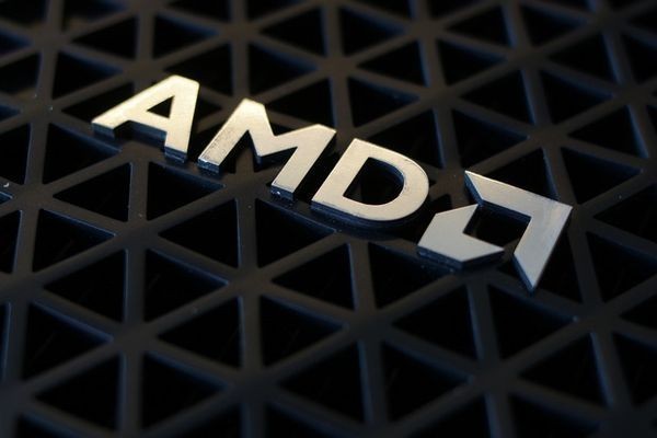 Чипы AMD Zen появятся в настольных компьютерах в конце 2016 года