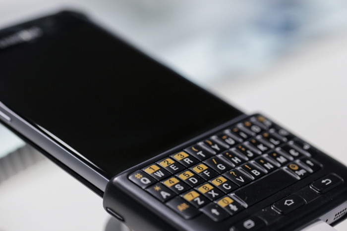 MWC 2016. Аксессуары для Samsung Galaxy S7 и Galaxy S7 edge