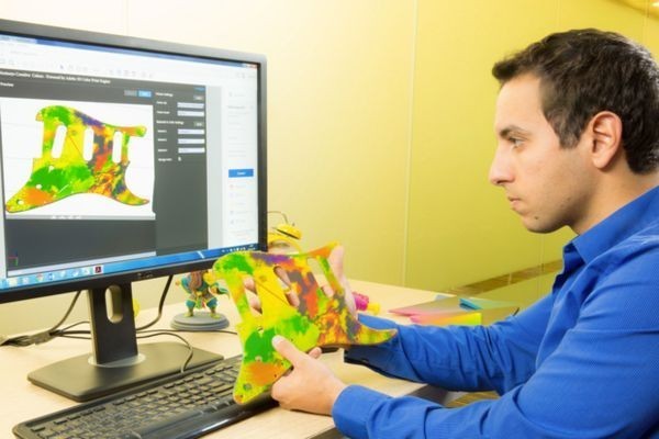 Stratasys обещает более тысячи цветов на 3D-принтере