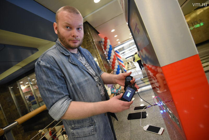 Все вокзалы Москвы оснастят стойками для подзарядки гаджетов