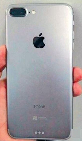 Опубликована «шпионская» фотография iPhone 7 Plus с двойной задней камерой