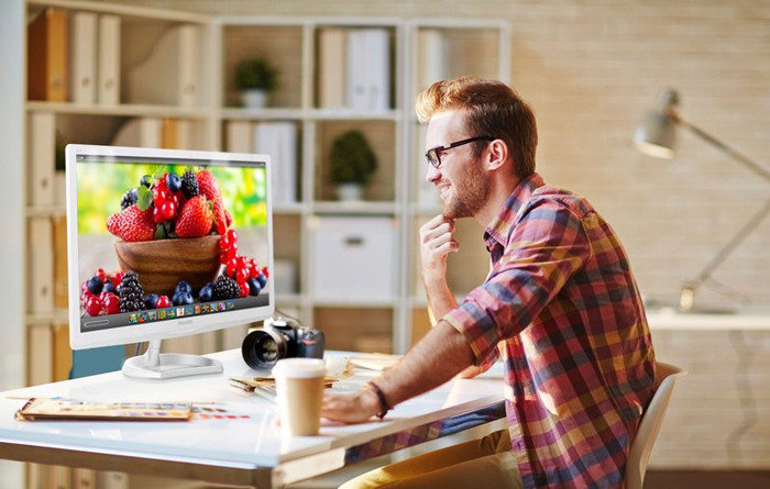 Представлен 27-дюймовый Philips 276E6ADSS с поддержкой технологии Quantum Dot Colo