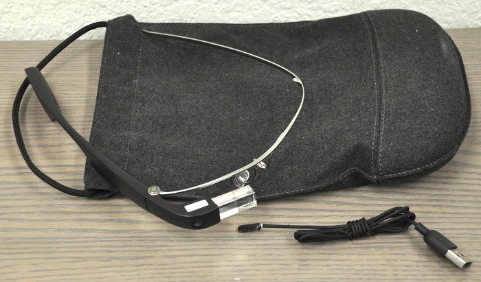 На eBay пытались продать новые Google Glass