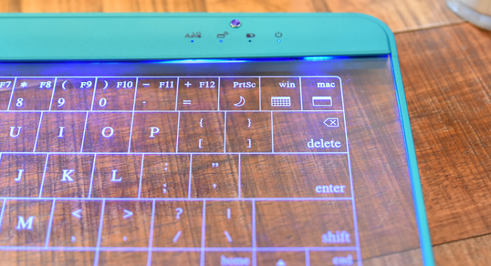 UPQ выпустила необычную клавиатуру, превращающуюся в сенсорную панель