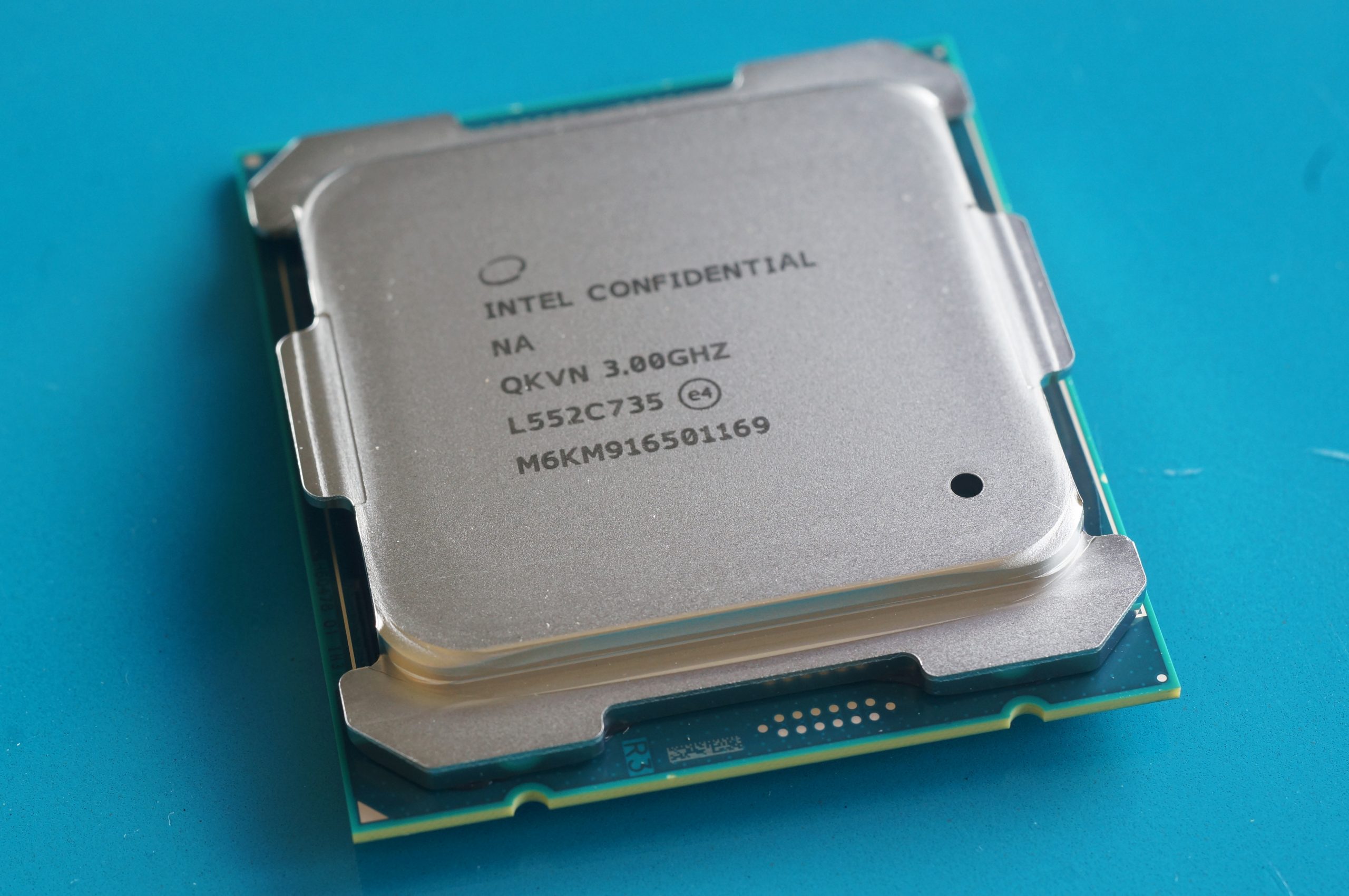 Десять вещей, которые нужно знать о сумасшедшем 10-ядерном процессоре Intel Broadwell-E