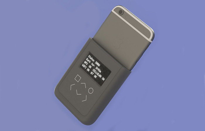 Эдвард Сноуден разработал чехол для защиты владельцев iPhone от слежки