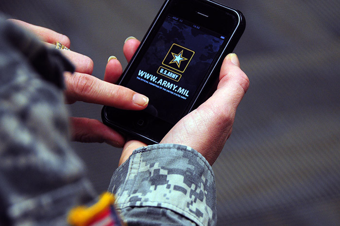 Армия США сравнила Samsung Galaxy Note 2 и iPhone 6s: последний внезапно оказался быстрее