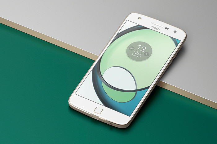 IFA 2016. Lenovo анонсировала 5,5-дюймовый смартфон среднего класса Moto Z Play