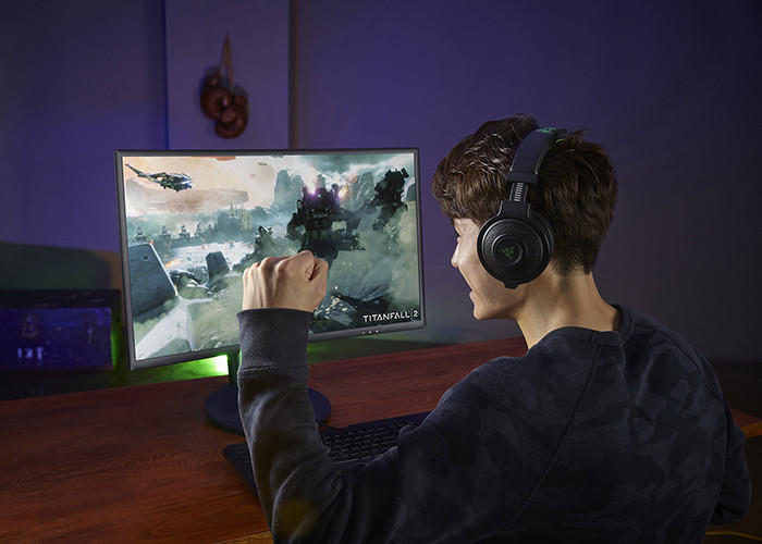 Samsung начинает поставки игрового монитора CFG70 для прогеймеров