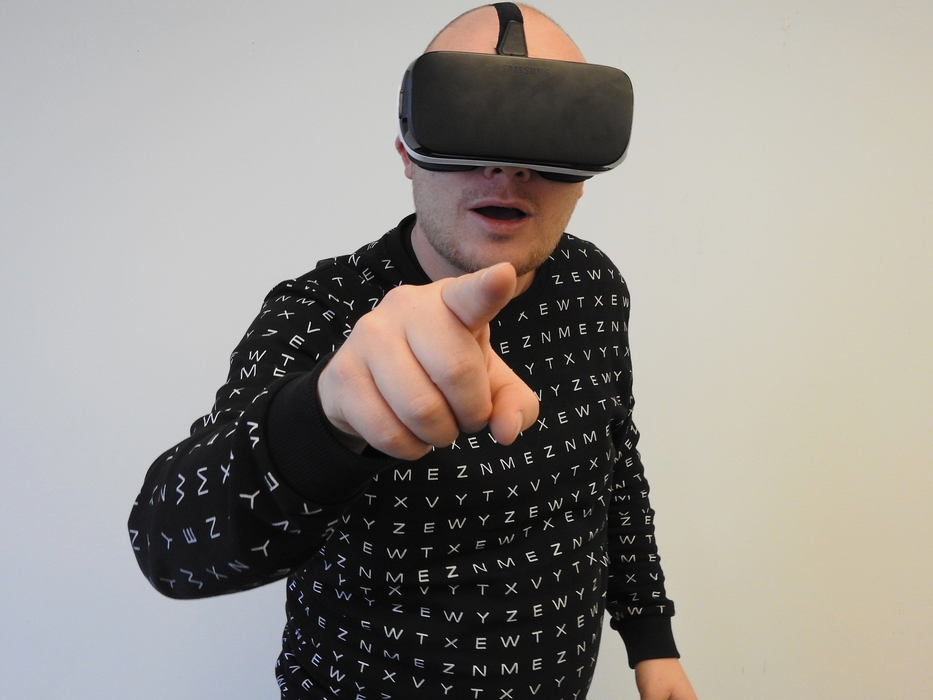 Очки виртуальной реальности