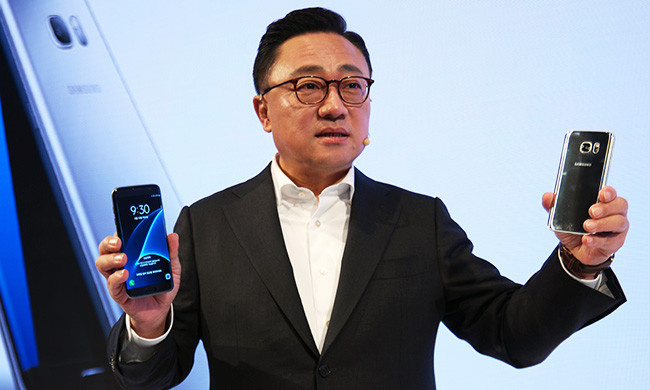 Samsung перенесет выпуск Galaxy S8 на более поздний срок из-за ситуации с Galaxy Note 7 фото