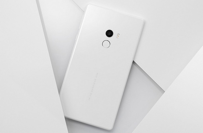 CES 2017. Новинки Xiaomi: белый Mi Mix, телевизоры с тонкими рамками и роутер с 8 Тб памяти