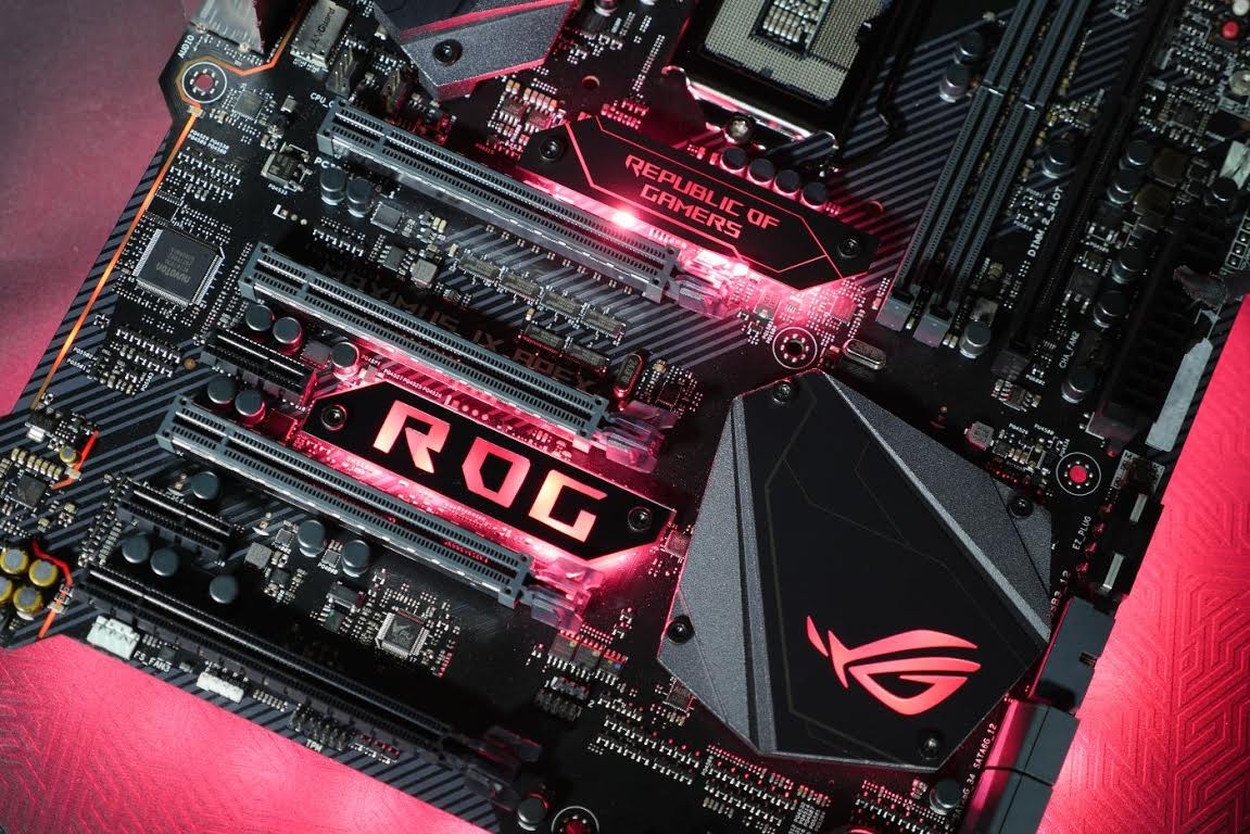 ASUS представляет новые материнские платы для геймеров