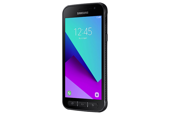 Samsung анонсировала смартфон-внедорожник Galaxy Xcover 4 фото