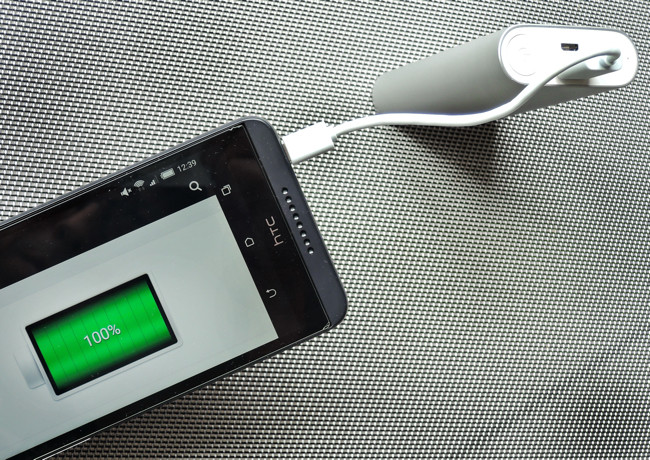 смартфоны с мощным аккумулятором