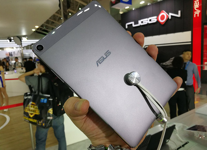 Computex 2017. ASUS анонсировала ультратонкий металлический планшет ZenPad 3S 8.0 фото