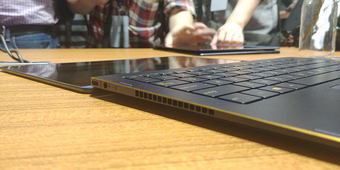 Computex 2017. Новинки ASUS: пять необычных ультрабуков и кое-что еще картинка Computex 2017. Новинки ASUS: пять необычных ультрабуков и кое-что еще