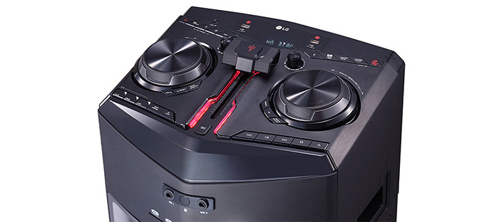 Аудиосистема LG X-Boom OJ98 умеет имитировать звук гоночного автомобиля