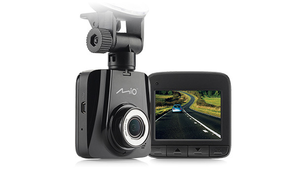 Mio анонсировала Full HD-регистратор MiVue C305 за 3290 рублей