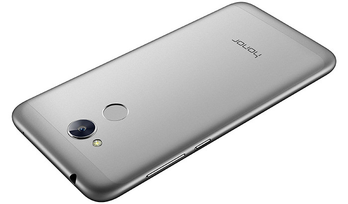 Honor 6A: металлический смартфон на Android 7.0 Nougat за 8990 рублей