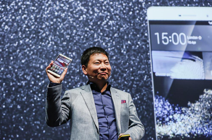 Huawei ответит на iPhone 8 новым флагманским фаблетом Mate 10 фото