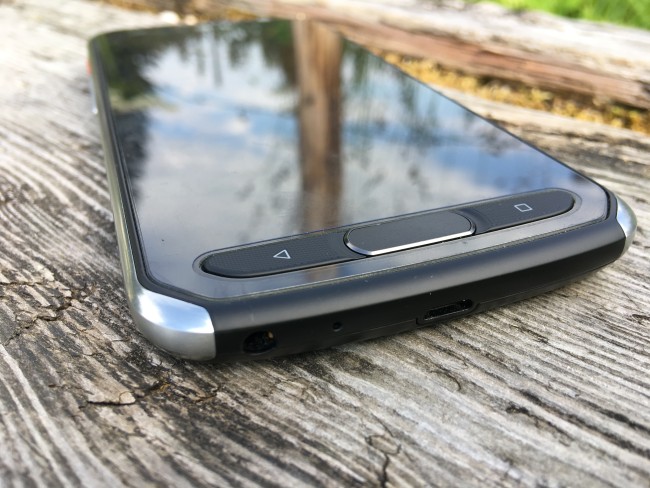 LG X Venture обзор