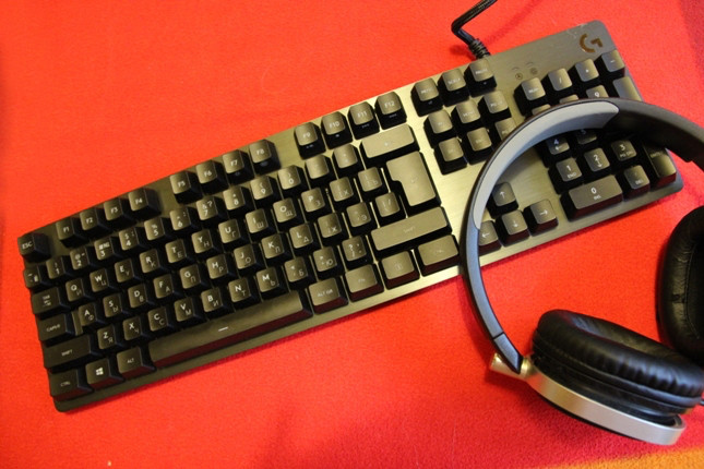 Logitech G413 Carbon обзор 