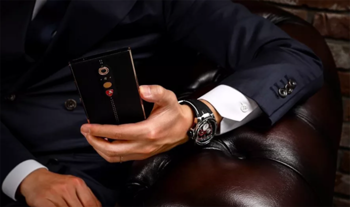 Начались продажи смартфона Lamborghini Alpha-One ценой в 2450 долларов