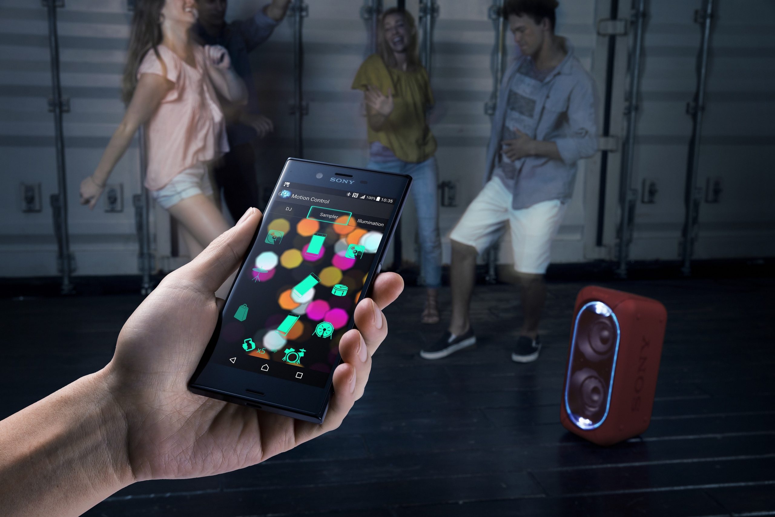 Sony выпускает портативные аудиосистемы