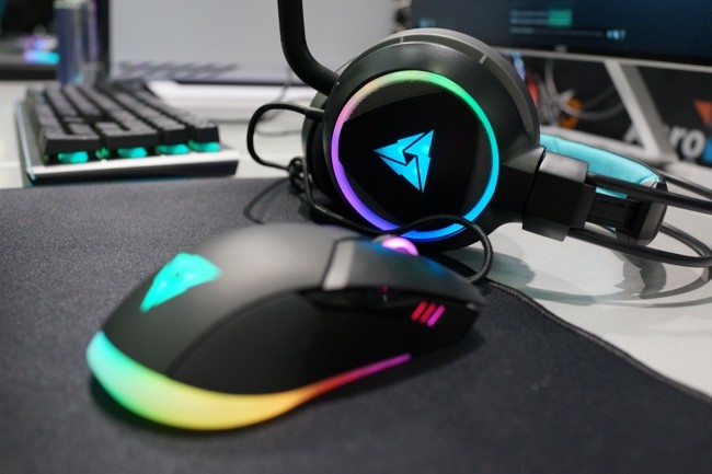 ThunderX3 на ИгроМире 2017: Мы увидели это первыми