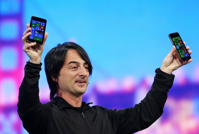 Топ-менеджер Microsoft вбил последний гвоздь в гроб мобильной версии Windows 10