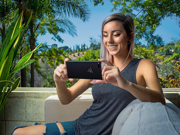 Razer Phone: ультимативный геймерский смартфон с 8 Гбайт оперативки и 120-герцевым экраном