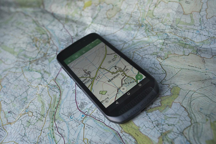 MWC 2018. Bullitt Mobile анонсировала внедорожный смартфон Land Rover Explore с модульной конструкцией картинка MWC 2018. Bullitt Mobile анонсировала внедорожный смартфон Land Rover Explore с модульной конструкцией