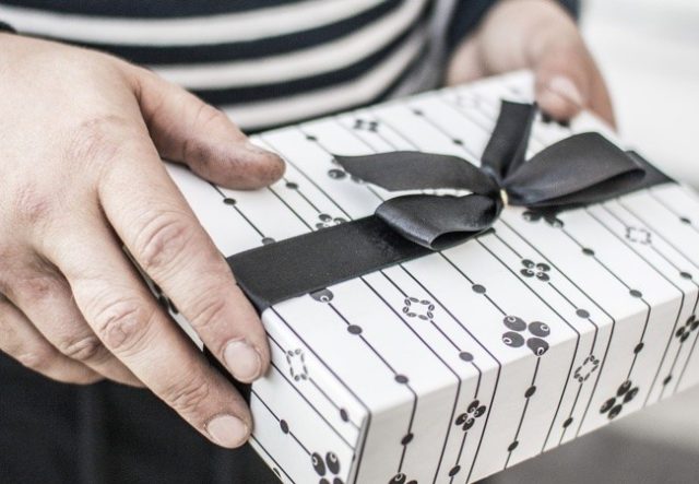 62040О чем молчат мужчины: подарки на 23 февраля, которые обрадуют любого