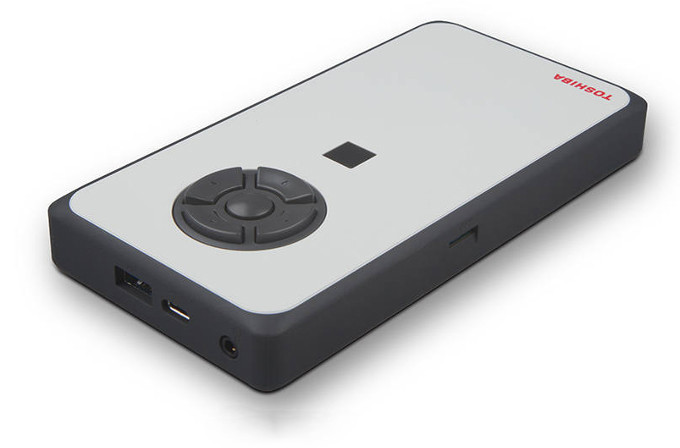 Toshiba создала первые в мире умные очки под управлением Windows 10 картинка Toshiba создала первые в мире умные очки под управлением Windows 10