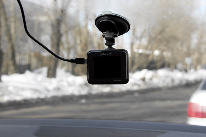 Хороший обзор: Сравнительный тест 5 недорогих автомобильных видеорегистраторов