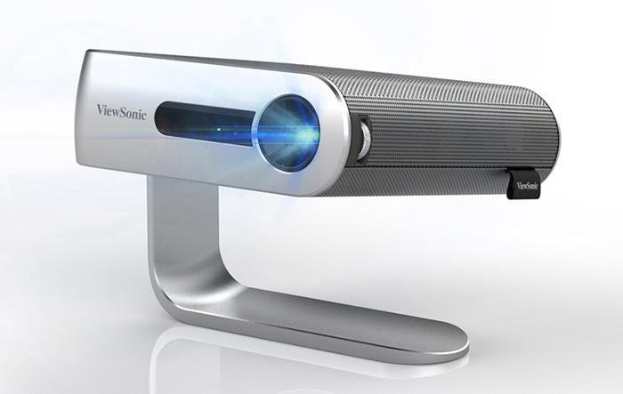 Проектор ViewSonic M1 умеет вращаться на 360 градусов и защищает глаза пользователя от собственных лучей